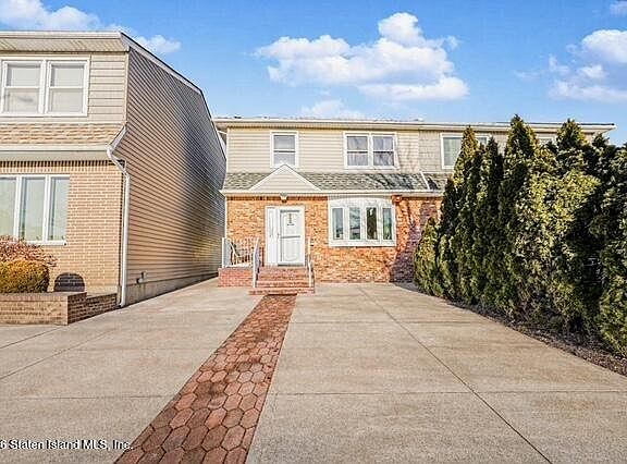 3rd image of 29 Ashwood Ct