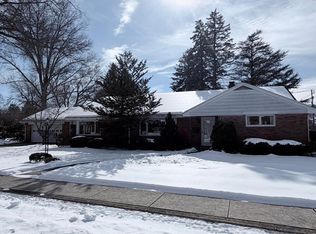 110 Hudson Ave, Chambersburg, PA 17201