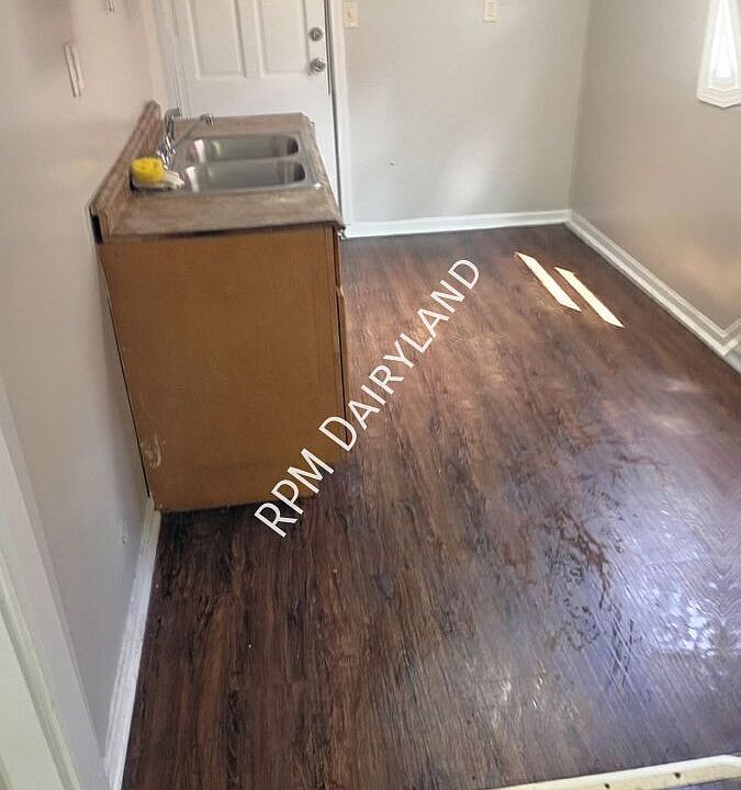 1st image of 4230 N 53rd St