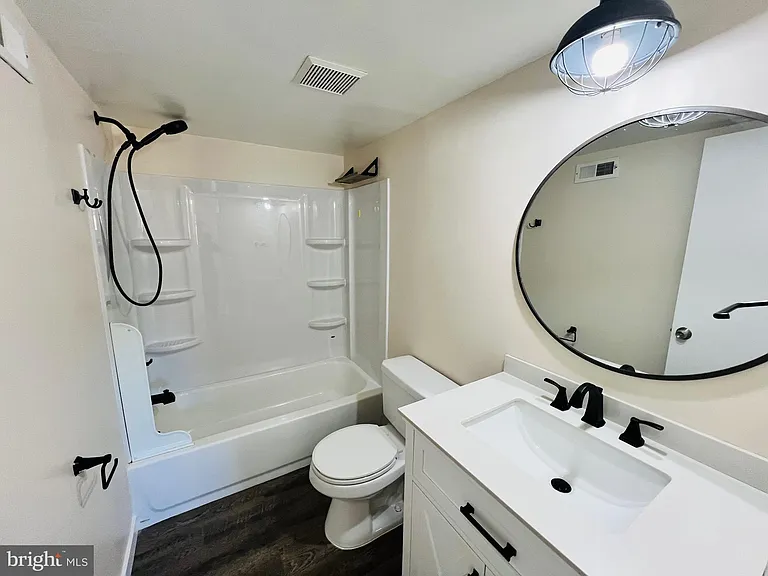 31 Belle Aire Ave — Photo 8