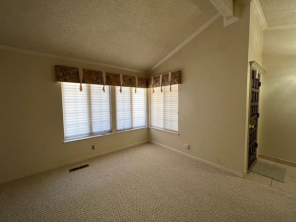 5th image of 1408 Courtyard Dr