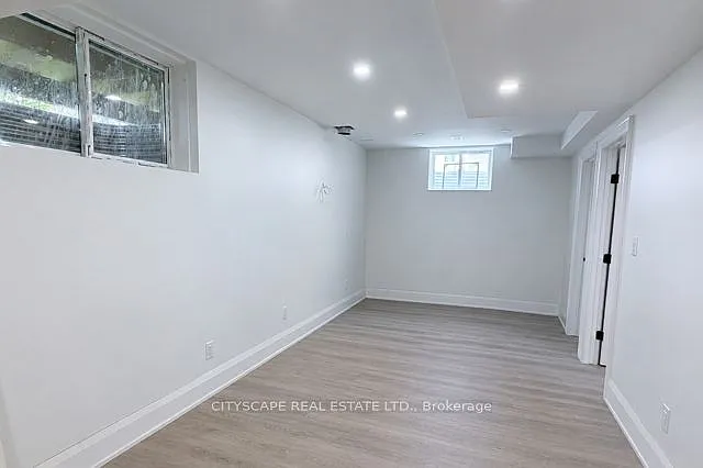 15 Sanagan Rd #301 — Photo 9