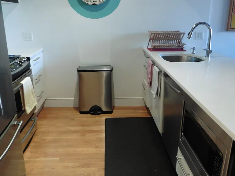 660 Bergen St #2C — Photo 3