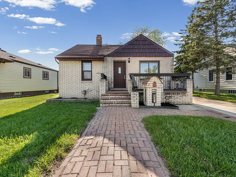 29131 Coolidge St — Photo 20