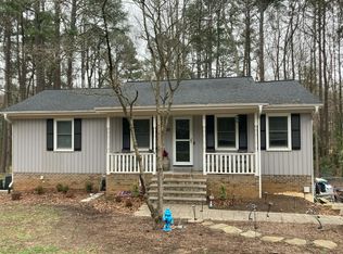 1017 Winwood Dr, Cary, NC 27511