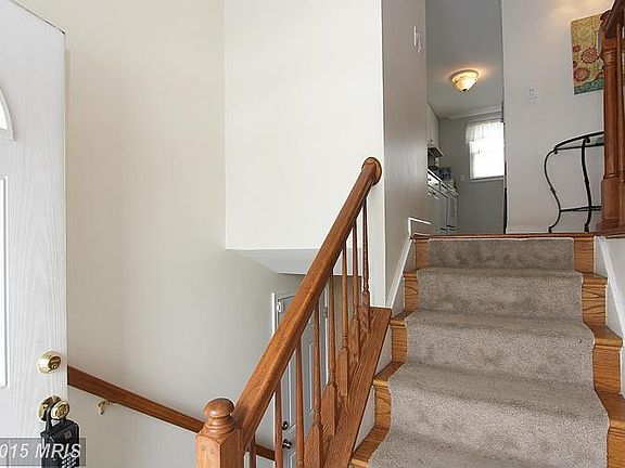 3rd image of 19313 Saint Johnsbury Ln