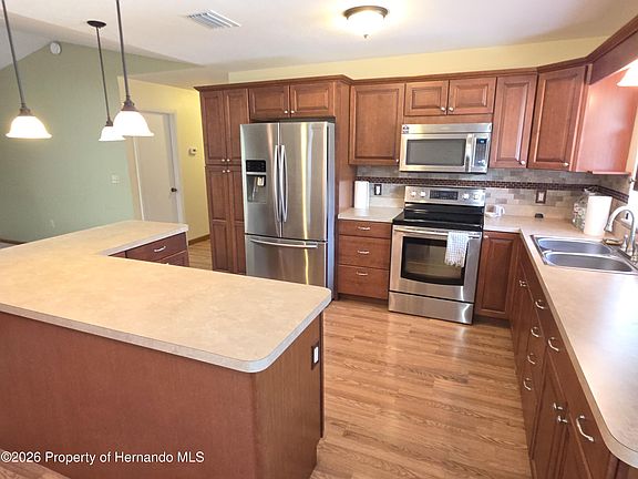 2nd image of 18851 Kelly Rd