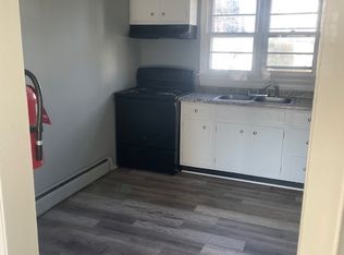 129 Curtis Ave APT 3, Rutland, VT 05701