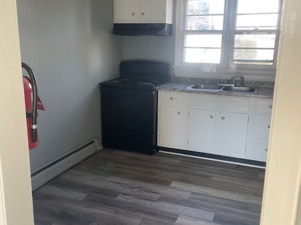 129 Curtis Ave APT 3