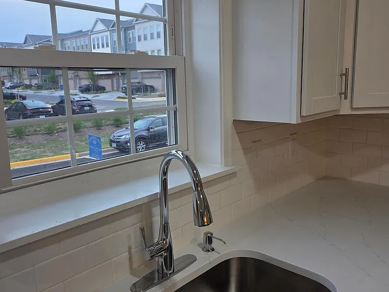 6998 Admetus Ct — Photo 11