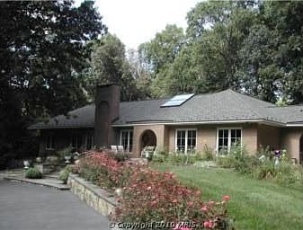 1st image of 100 Potomac Forest Ct