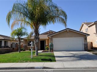 30437 Pine Creek Dr, Menifee, CA 92584