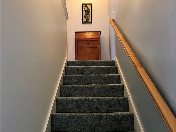 2nd image of 29 Chandler Ln #29