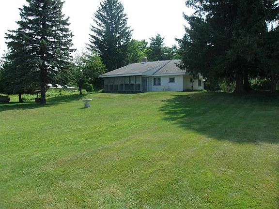2nd image of 03688 Sweetbrier Ln