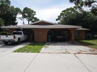 5826 5th St E, Bradenton, FL 34203