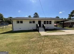 2000 Hillcrest Dr, Douglasville, GA 30135