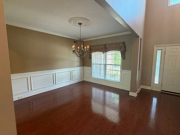 4th image of 4601 Ivy Rose Dr