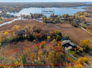 16307 McGinty Rd W, Wayzata, MN 55391