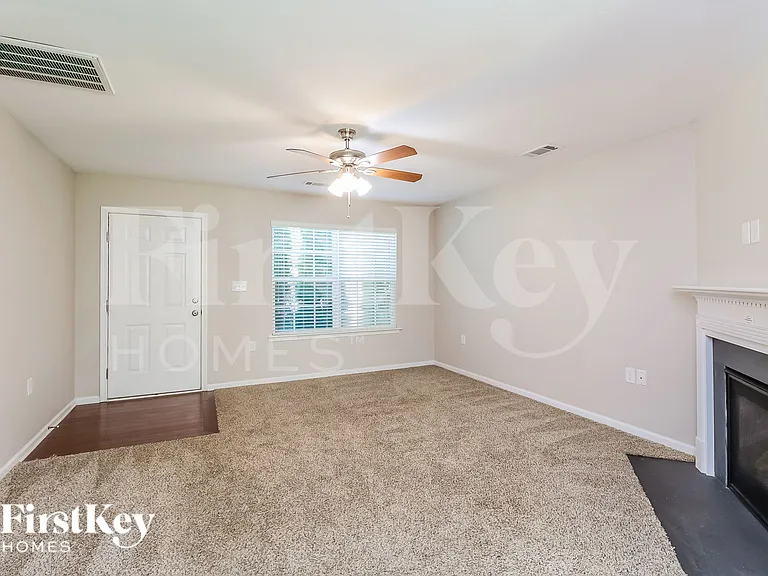 4813 Manchineel Ln — Photo 4