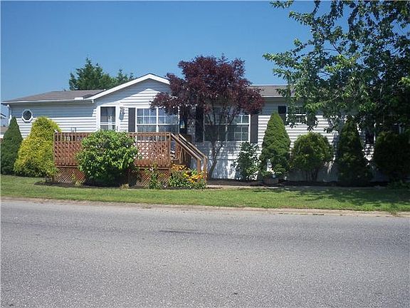 4th image of 1700 Barbara Cir