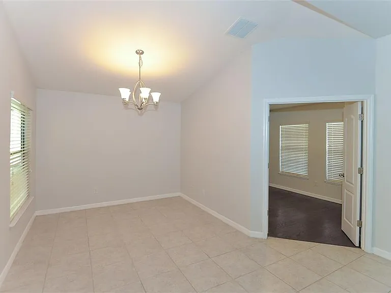 3736 Briar Run Dr — Photo 8
