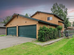5511 Windflower Cir UNIT B, Anchorage, AK 99507