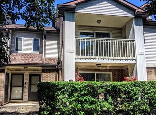 7138 Village Dr, Mentor, OH 44060