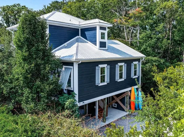 231 Watson Way, Pawleys Island, SC 29585