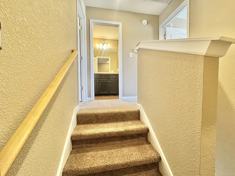 946 E Craighead Forest Rd #108 — Photo 11