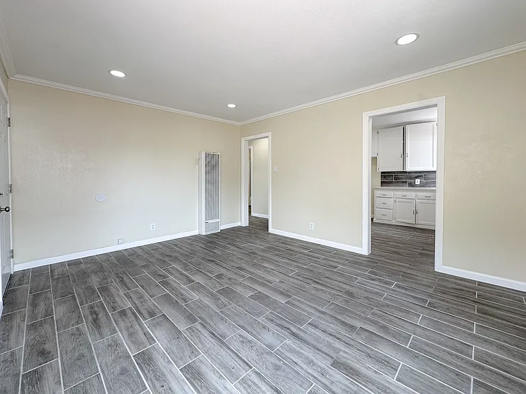 4520 Marine Ave — Photo 5