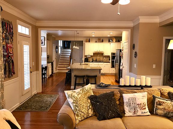 Family Room to Kitchen