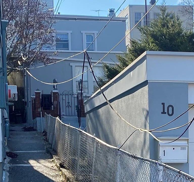 1st image of 10 Garfield Street