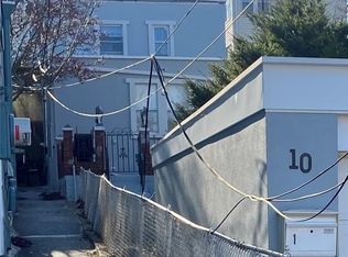 10 Garfield St, Yonkers, NY 10701