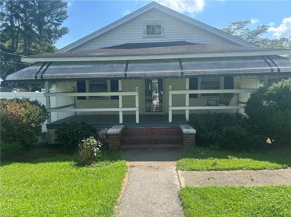 140 Lane St, Suffolk, VA 23438