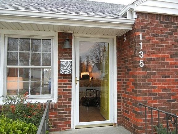 2nd image of 1135 S Urbana Ave