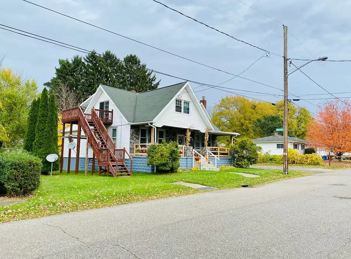 Building Photo - 124 Merline Ave #A
