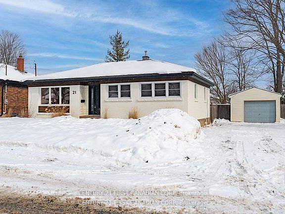 4th image of 21 Beverly Rd