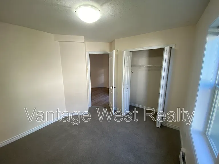 598 Sutherland Ave #203 — Photo 12