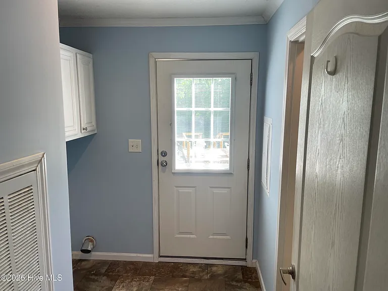 191 Griffin Ln — Photo 16