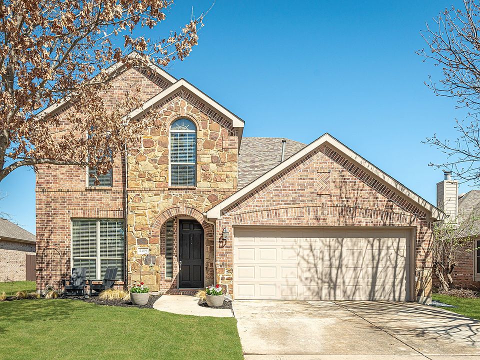 1st image of 2409 Greenbrook Dr