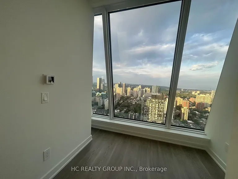 8 Wellesley St W #5108 — Photo 13