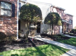 510A Willow Turn, Mount Laurel, NJ 08054