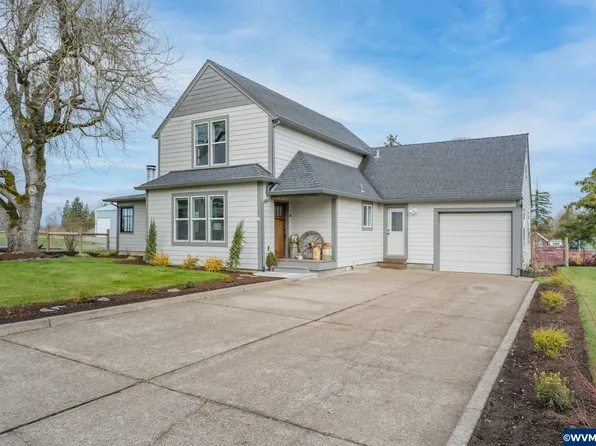 8951 S Schneider Rd, Canby, OR 97013