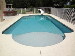 5977 Ridge Lake Cir, Vero Beach, FL 32967