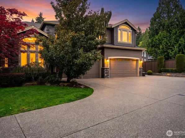19415 100th Avenue NE, Bothell, WA 98011