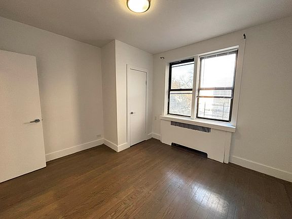 4th image of 3660 Waldo Ave APT 5H