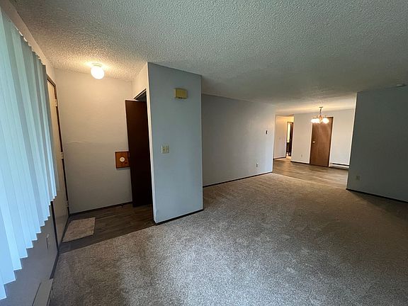2nd image of 1609B 16th Ct SE