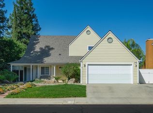 1019 N Citadel Ave, Clovis, CA 93611