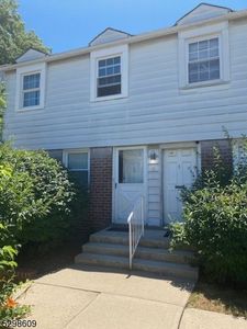 33 High St, Orange, NJ, 07050