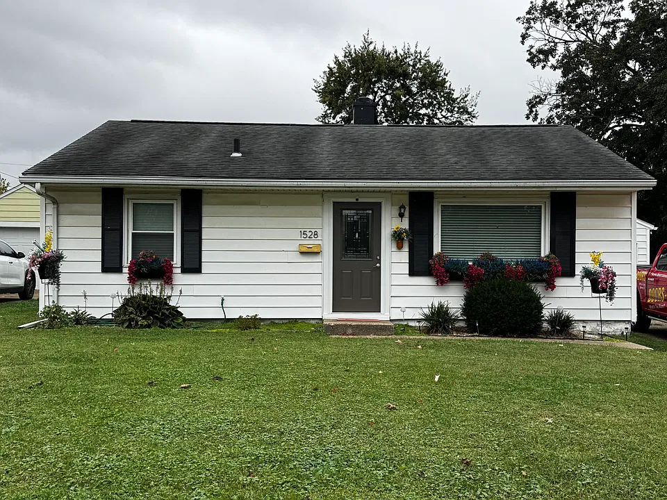 1528 Granview Dr